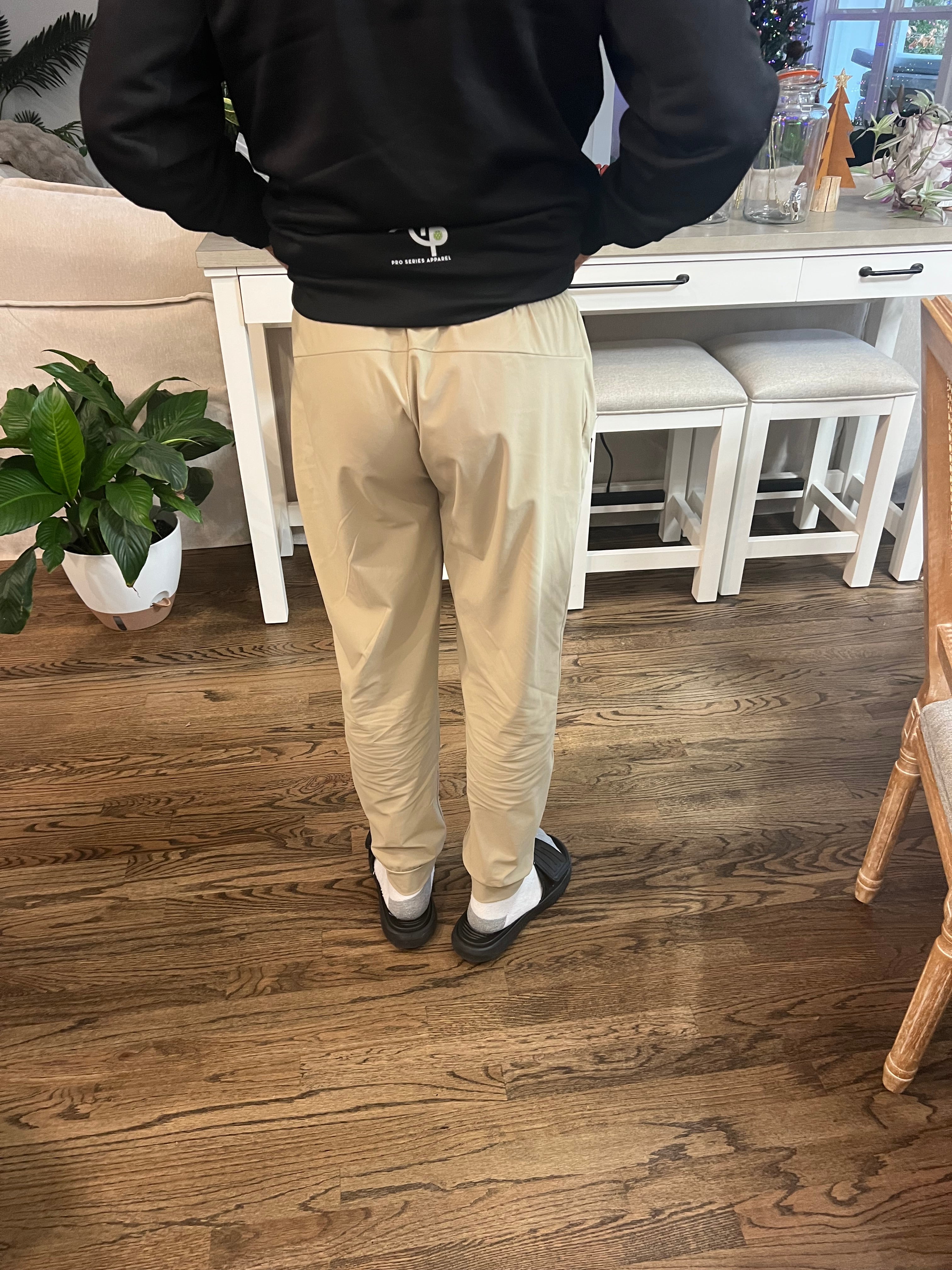 Men's Performance On Court Lightweight Jogger